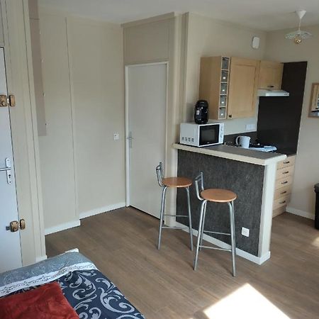 Studio 9 Proche De La Gare Sncf Apartment Angouleme Exterior photo