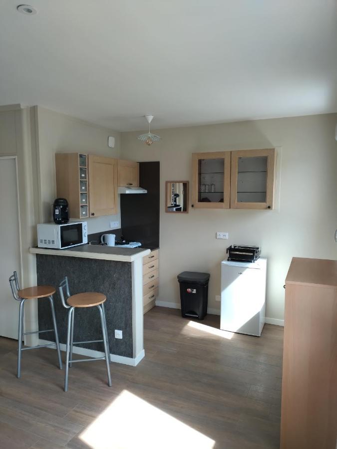 Studio 9 Proche De La Gare Sncf Apartment Angouleme Exterior photo